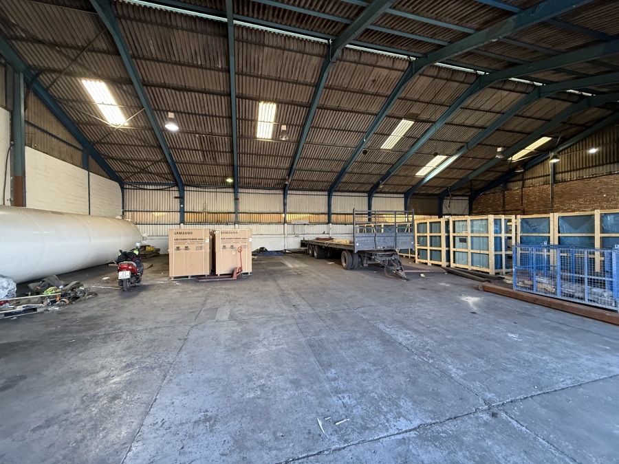 To Let commercial Property for Rent in Triangle Farm Western Cape